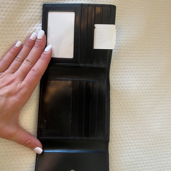 Coach Wallet - Picture 2 of 7